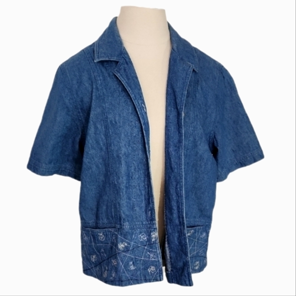 C.L C. Top 100% Cotton Denim Embroidered Floral Stitching Detail Blue Size M - Picture 3 of 17